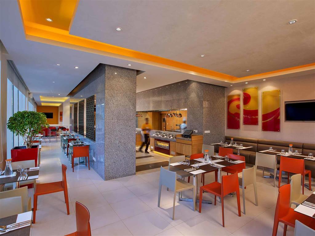 Hotel ibis Chennai Sipcot Exterior foto